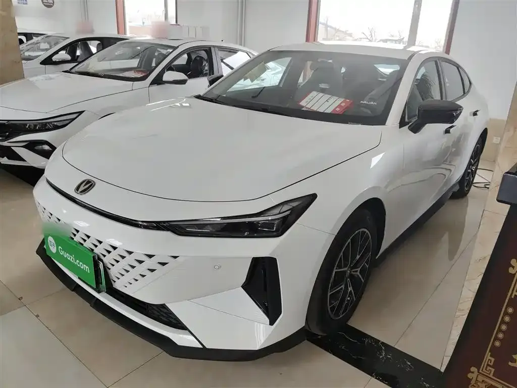 Changan UNI-V iDD