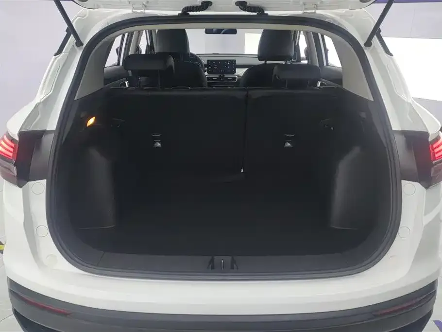 Geely Binyue 2025 из CN, фото 8