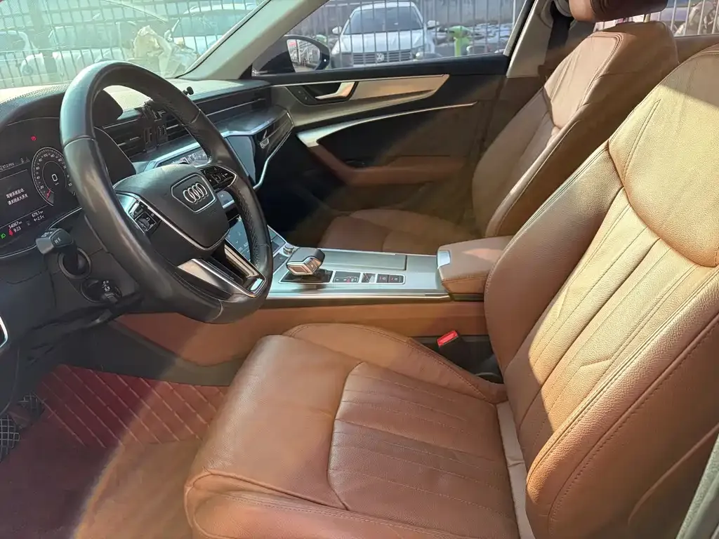 Audi A6L 2022 из CN, фото 5