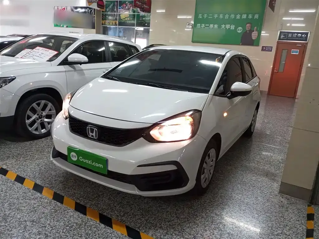 Honda Fit — фото 2
