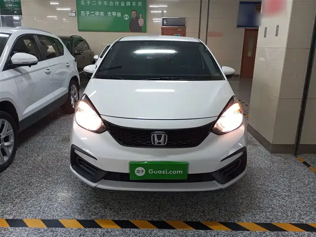 Honda Fit — фото 3