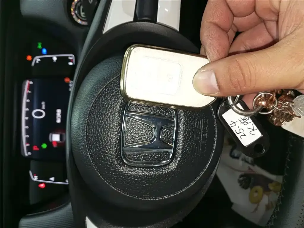 Honda Fit — фото 9