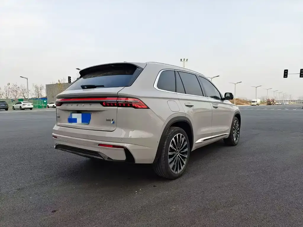 Geely Xingyue L — фото 4