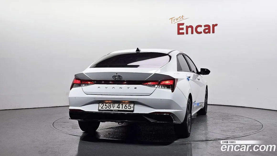 Hyundai AVANTE 2023 из KR, фото 10