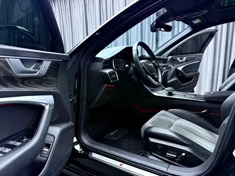 Audi A6L 2024 из CN, фото 7
