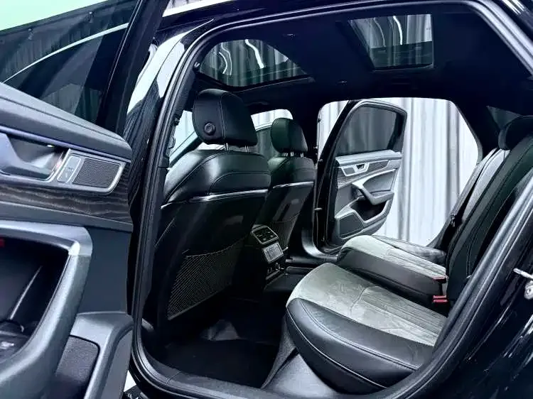 Audi A6L 2024 из CN, фото 5
