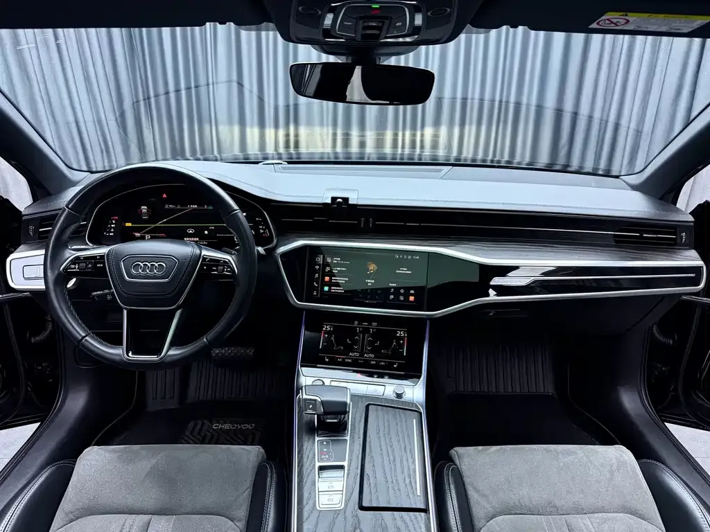Audi A6L 2024 из CN, фото 8