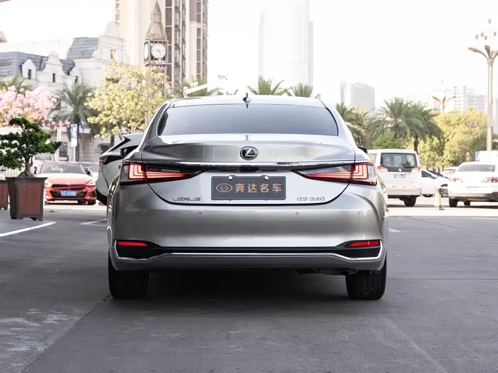 Lexus ES 2024 из CN, фото 10
