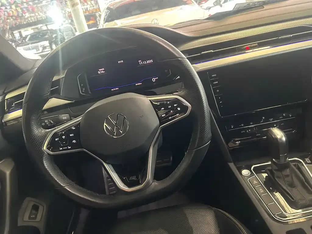Volkswagen CC 2023 из CN, фото 4