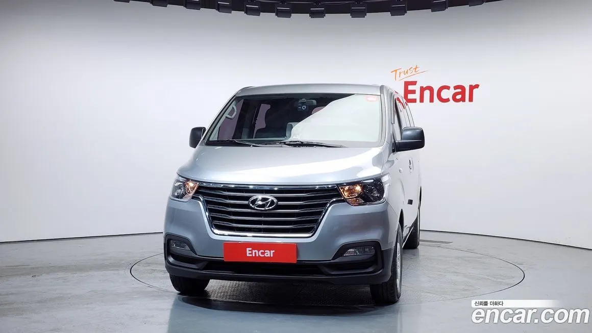 Hyundai Starex 2021 из KR, фото 3