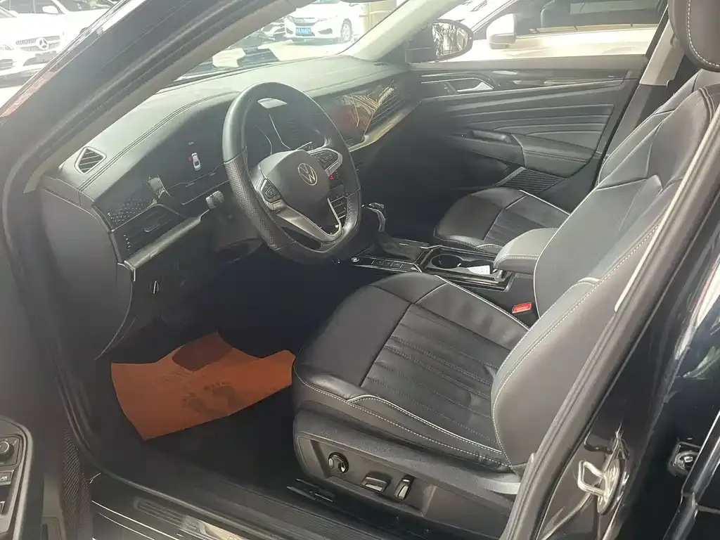 Volkswagen Passat — фото 6
