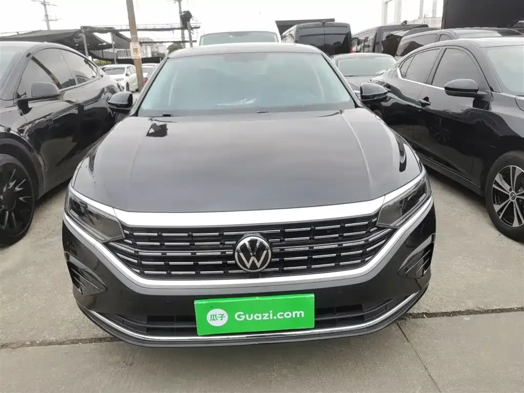 Volkswagen Passat 2023 из CN, фото 3