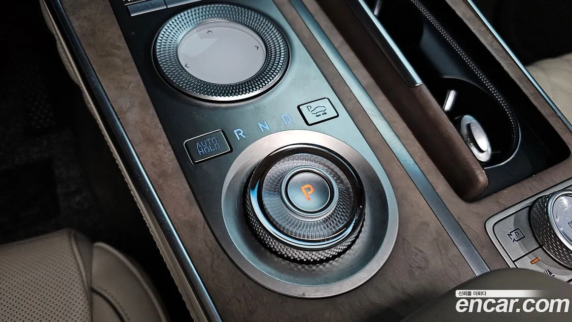 Genesis GV80 — фото 10