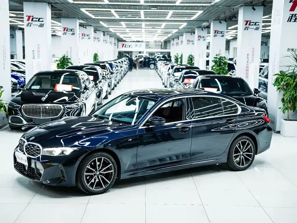 BMW 3 Series 2025 из CN, фото 1