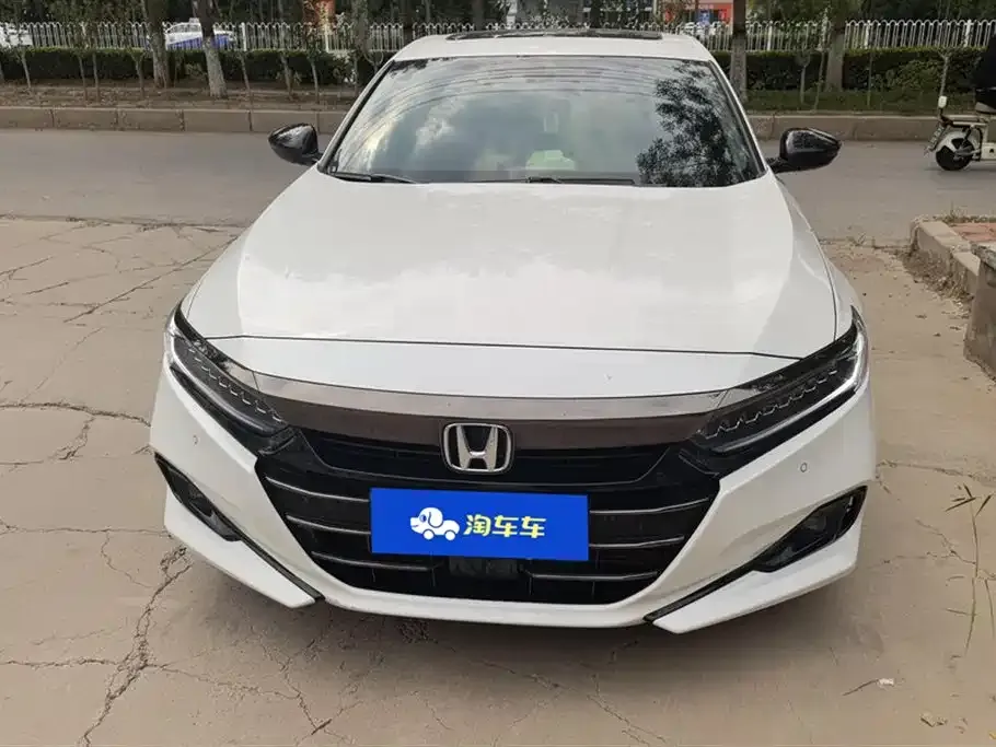 Honda Accord — фото 6