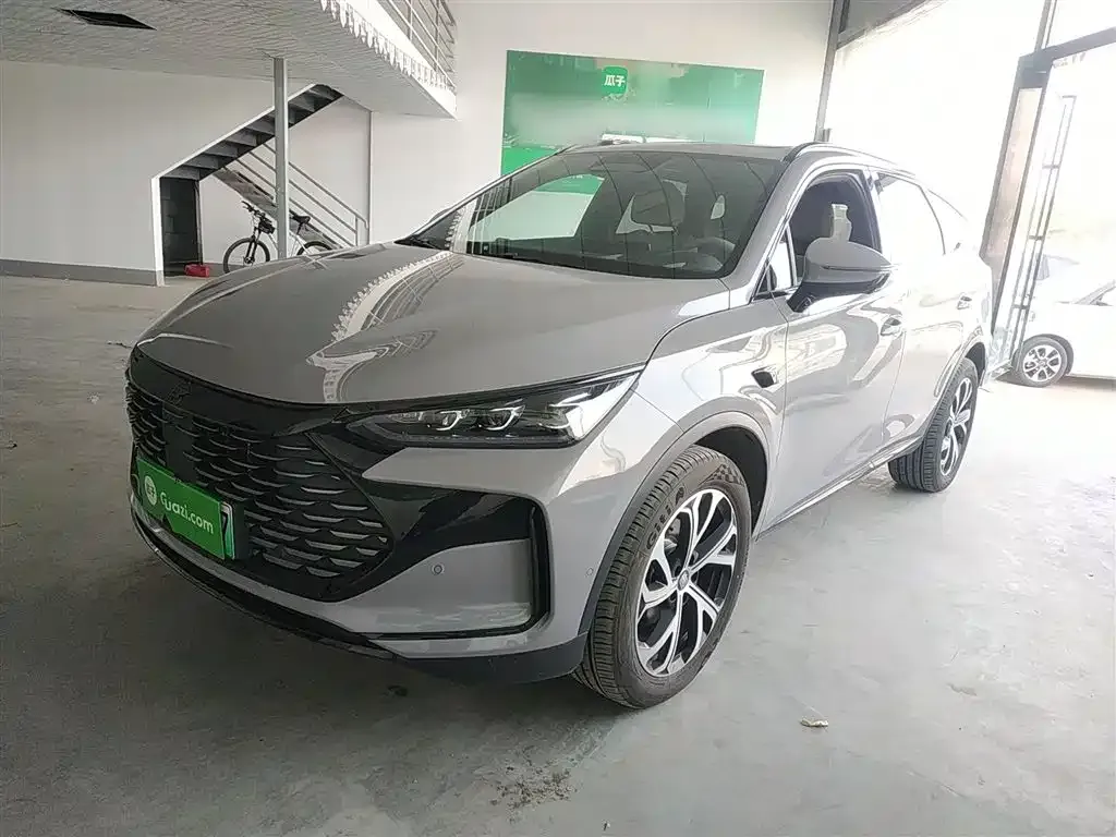 BYD Tang New Energy — фото 1