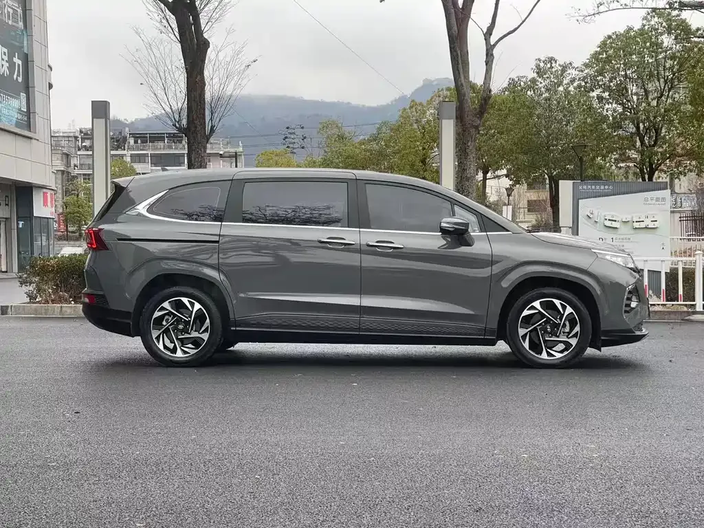 Hyundai Custo 2023 из CN, фото 7