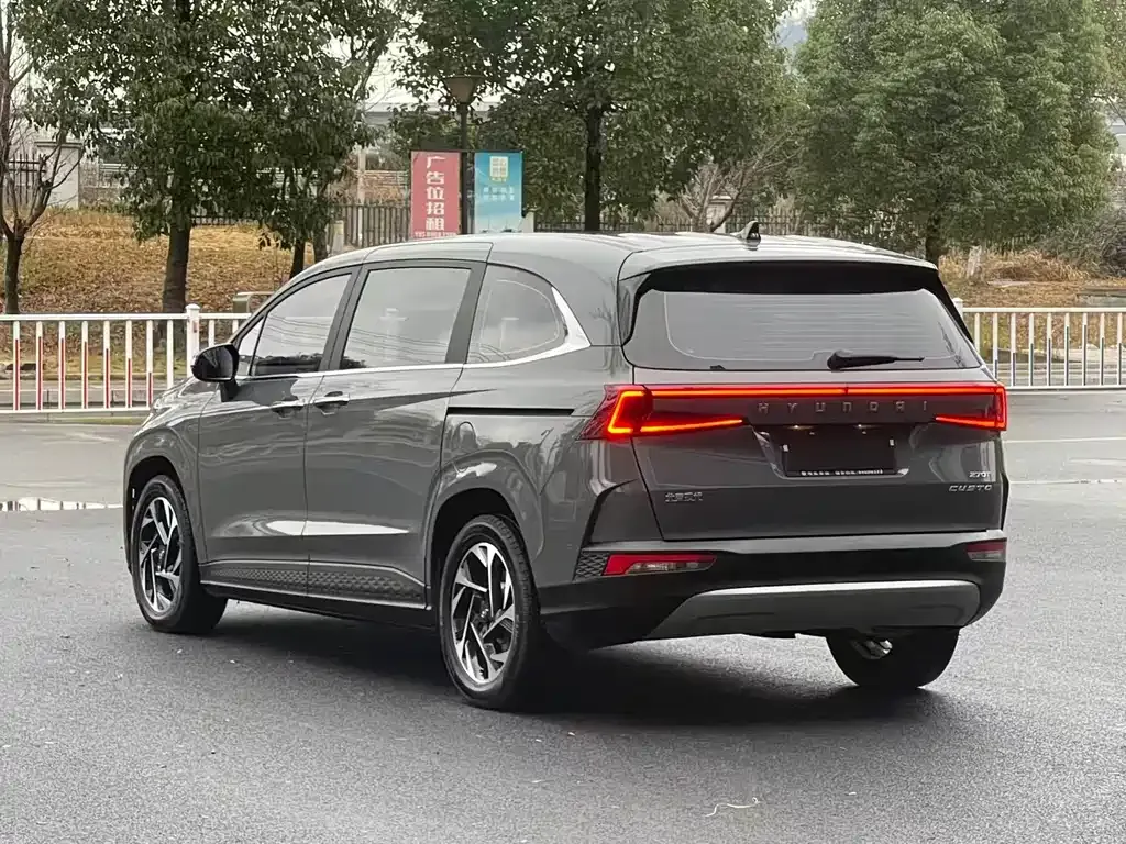 Hyundai Custo 2023 из CN, фото 6