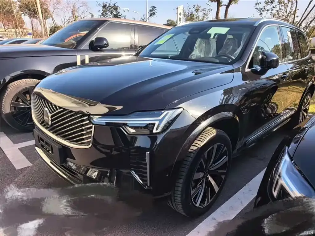 Volvo XC90 PHEV