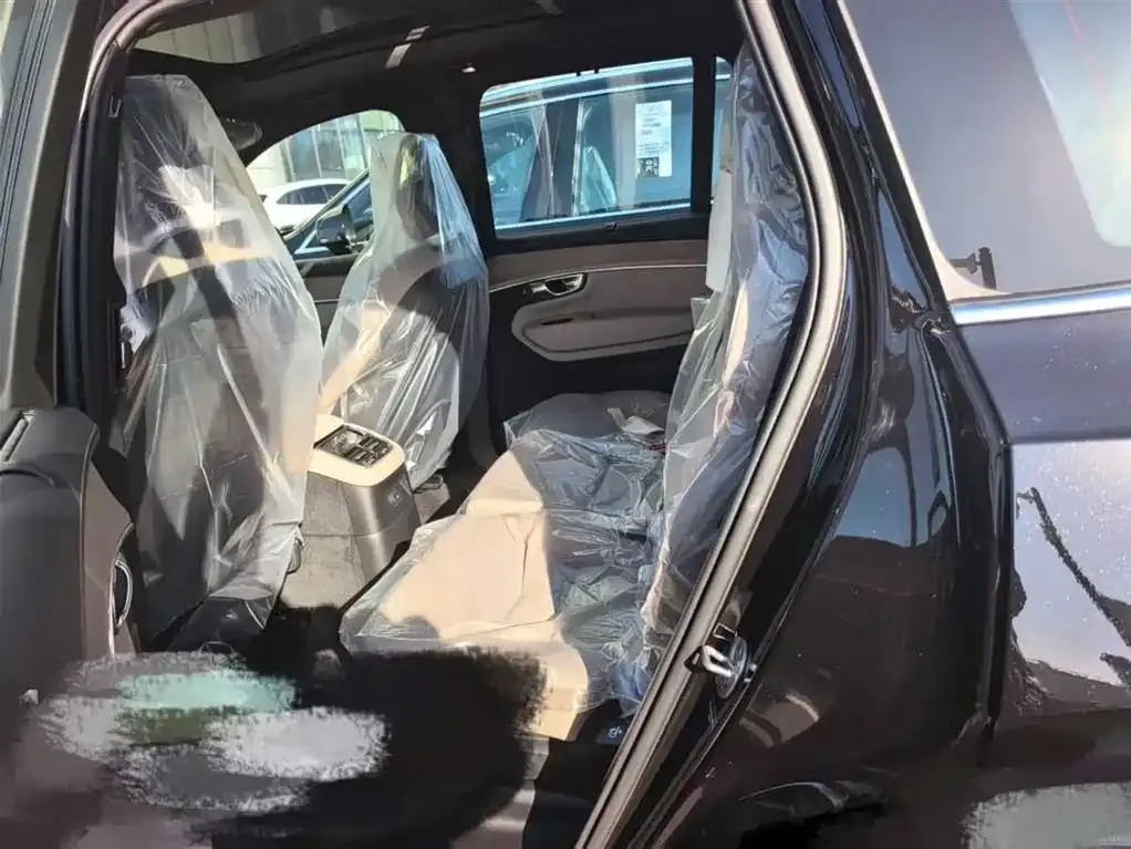 Volvo XC90 PHEV 2026 из CN, фото 2