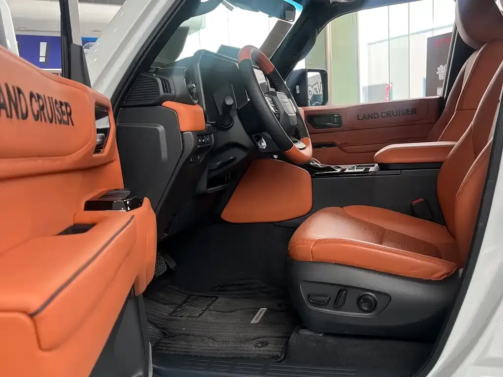 Toyota Prado 2025 из CN, фото 3
