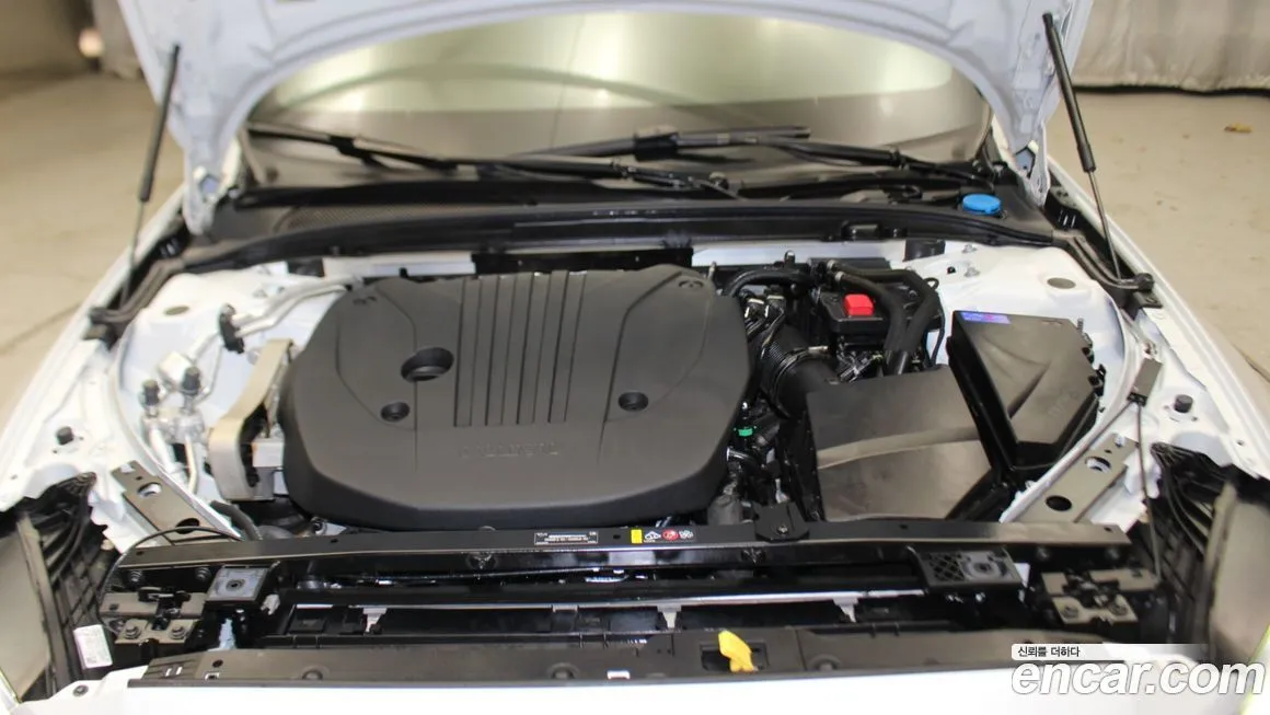 Volvo S60 2024 из KR, фото 4