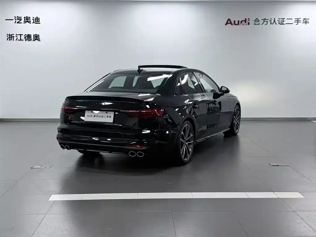 Audi S4 2024 из CN, фото 5