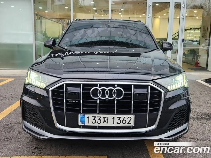 Audi Q7 2021 из KR, фото 10