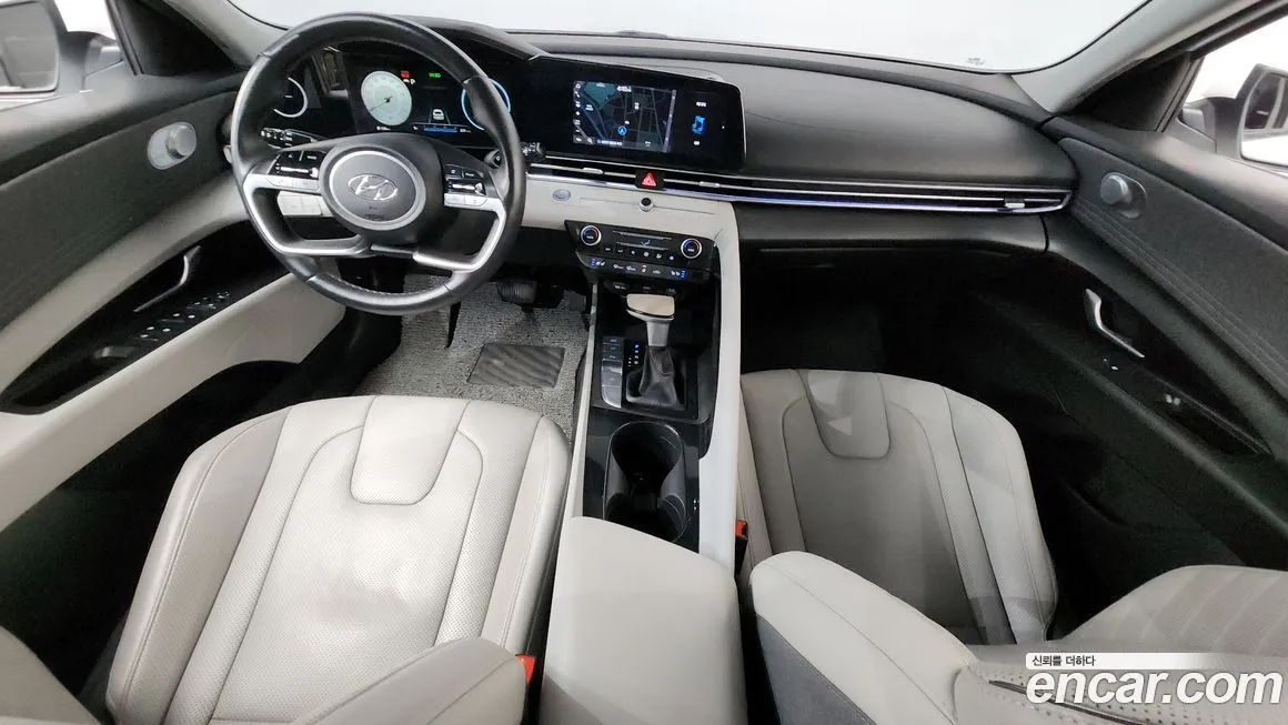 Hyundai AVANTE — фото 5