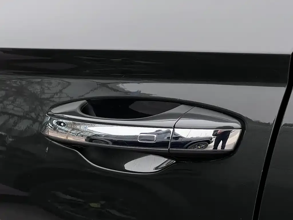 Volkswagen Tharu 2024 из CN, фото 9