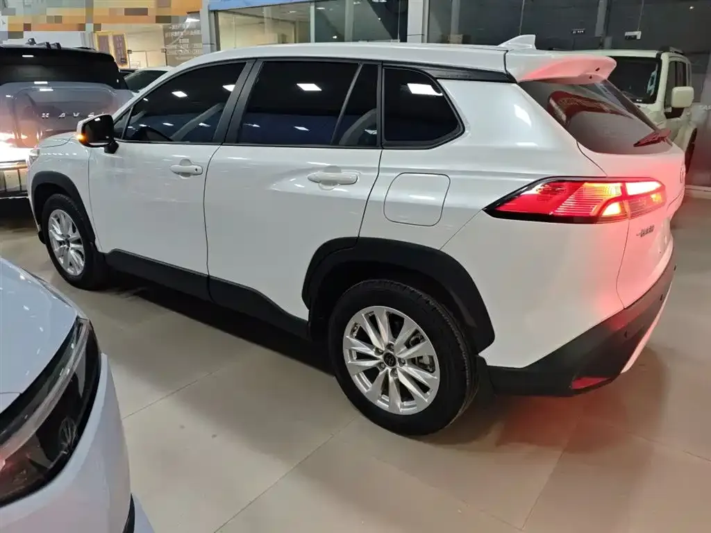 [object Object] Corolla Cross 2023 из CN, фото 5