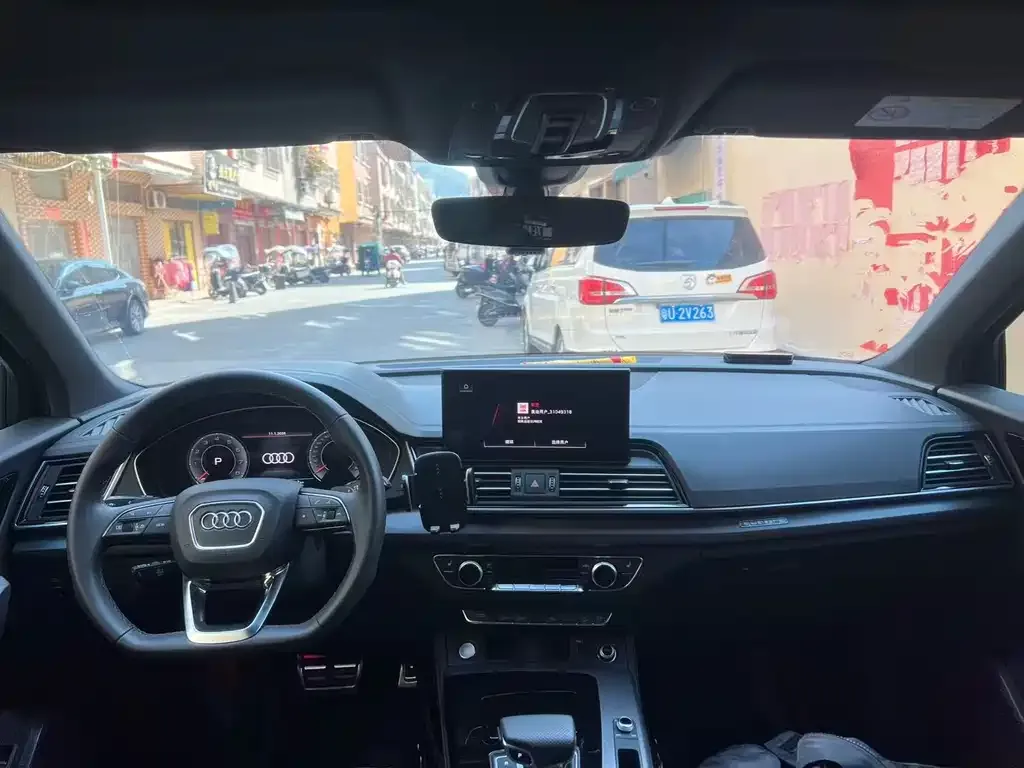 Audi Q5L 2025 из CN, фото 8