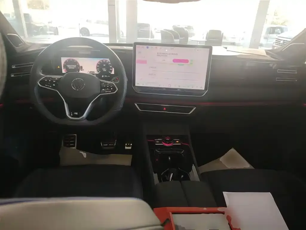 Volkswagen Tiguan L 2024 из CN, фото 10