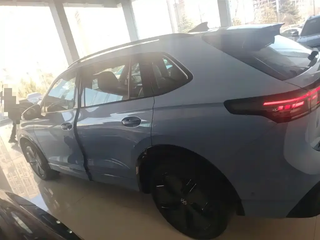 Volkswagen Tiguan L 2024 из CN, фото 4