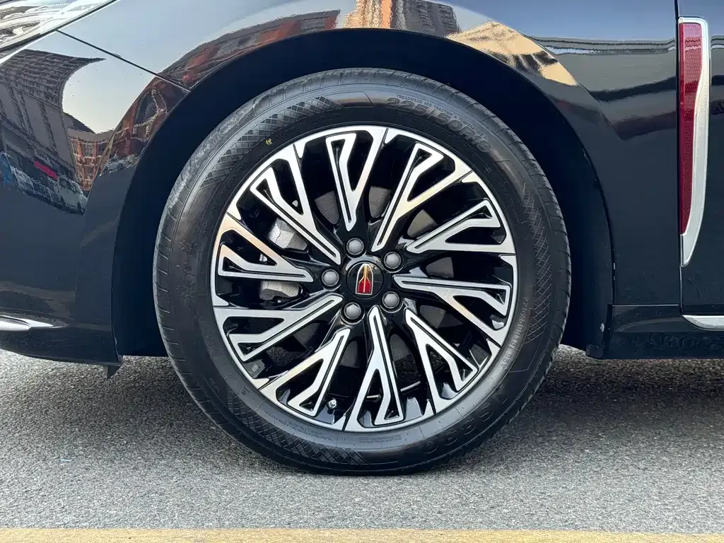 Hongqi H5 2024 из CN, фото 7