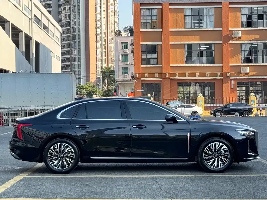 Hongqi H5 2024 из CN, фото 4