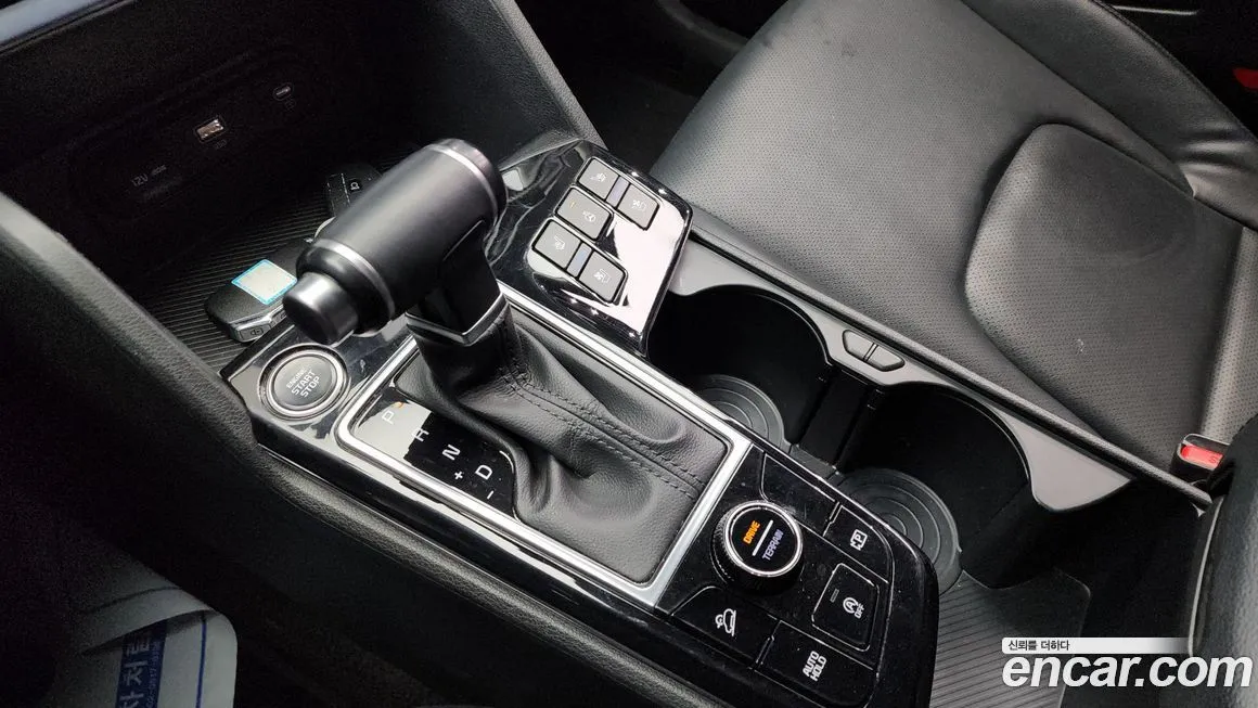 Kia Sportage — фото 10