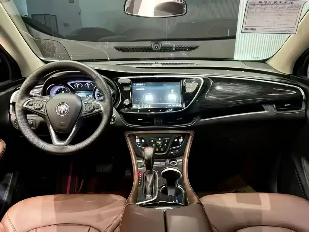 Buick Envision Plus — фото 8