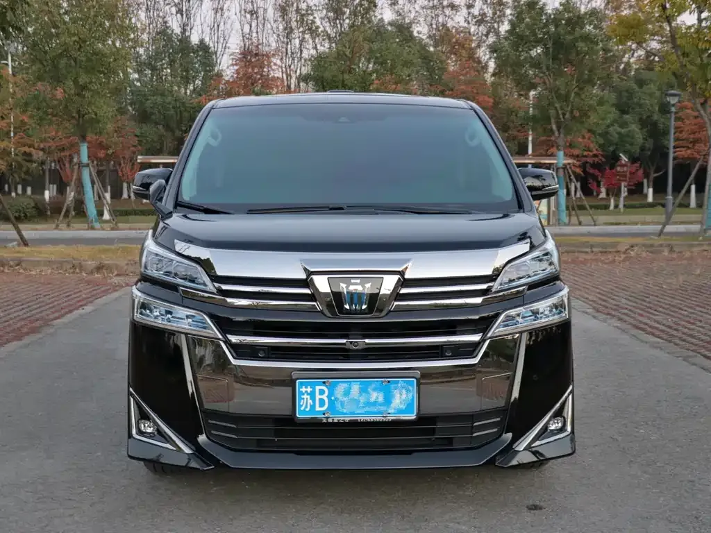 Toyota Vellfire 2021 из CN, фото 1