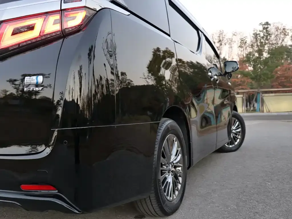 Toyota Vellfire 2021 из CN, фото 10