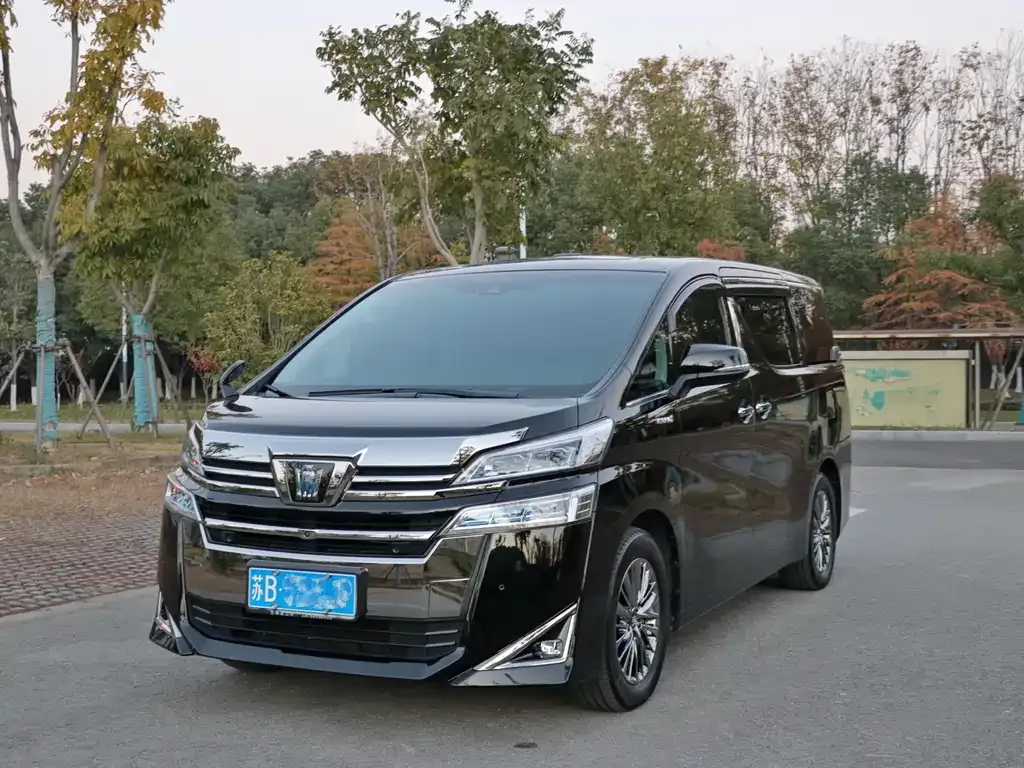 Toyota Vellfire 2021 из CN, фото 2