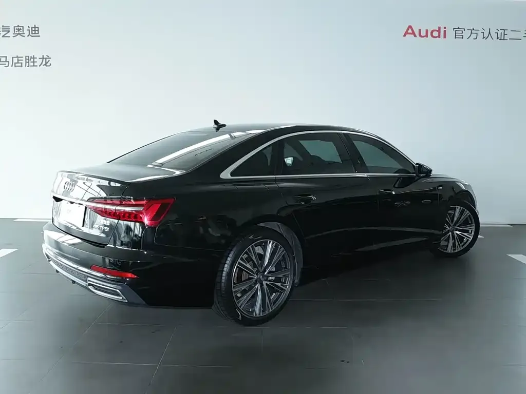 Audi A6L 2022 из CN, фото 6