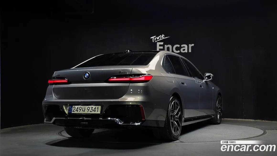 BMW 7-Series 2024 из KR, фото 10