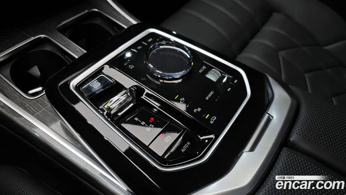 BMW 7-Series 2024 из KR, фото 7