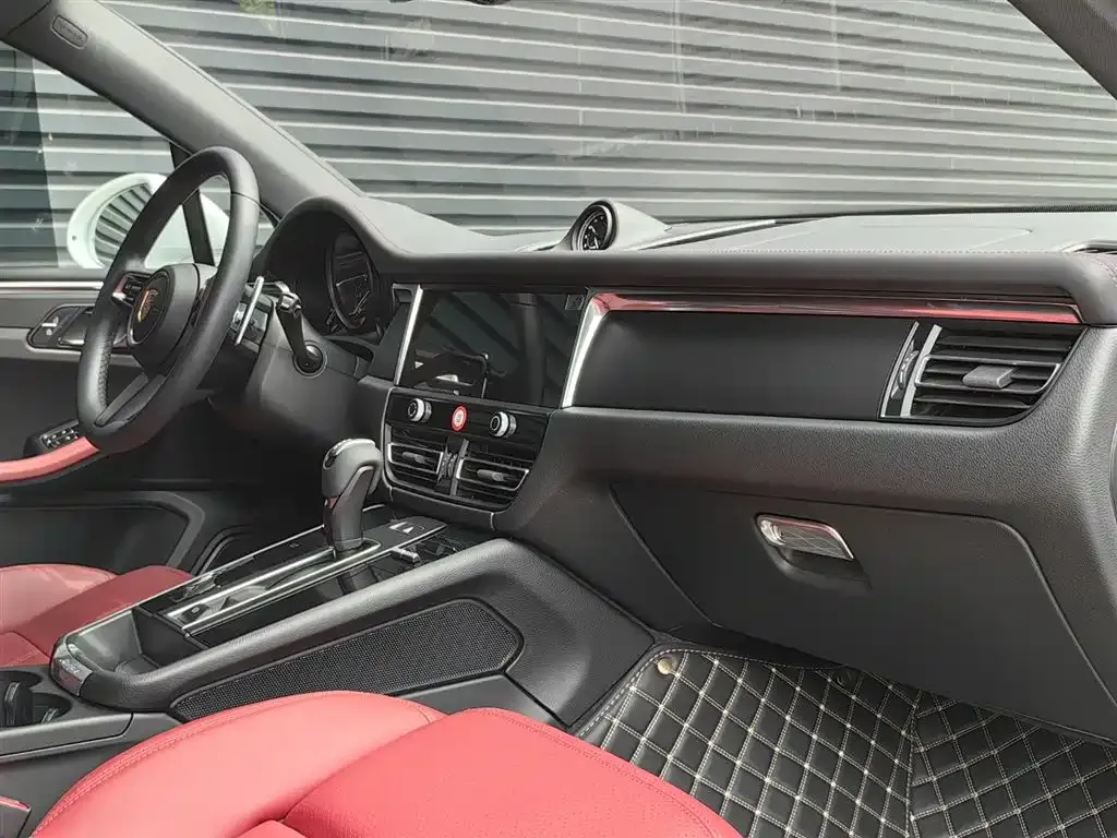 Porsche Macan 2024 из CN, фото 7