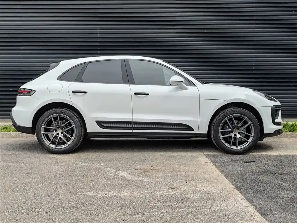 Porsche Macan 2024 из CN, фото 9