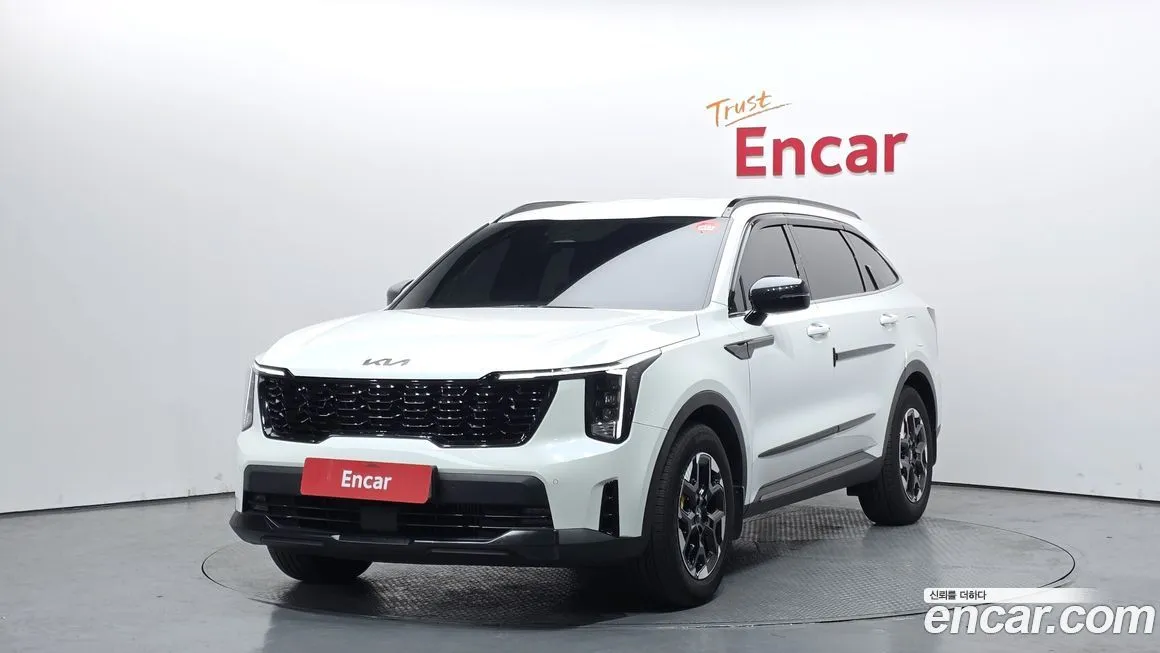 Kia Sorento — фото 1