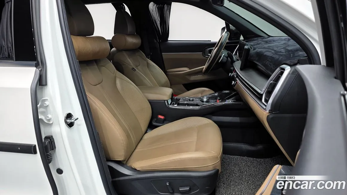 Kia Sorento — фото 10