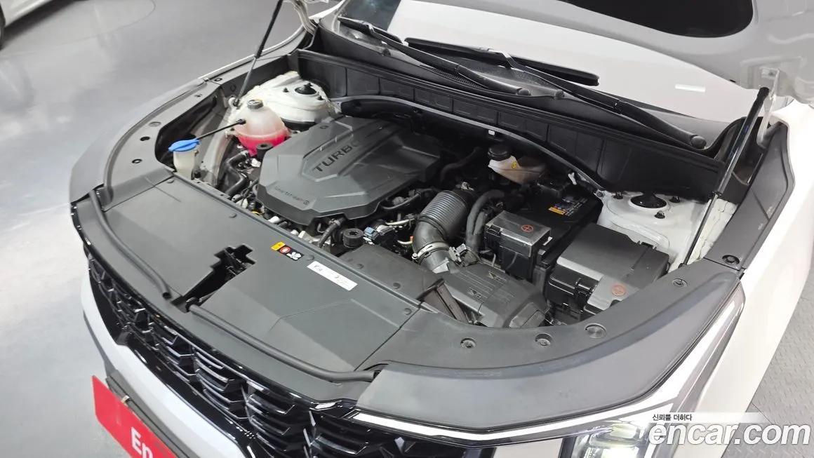 Kia Sorento — фото 6