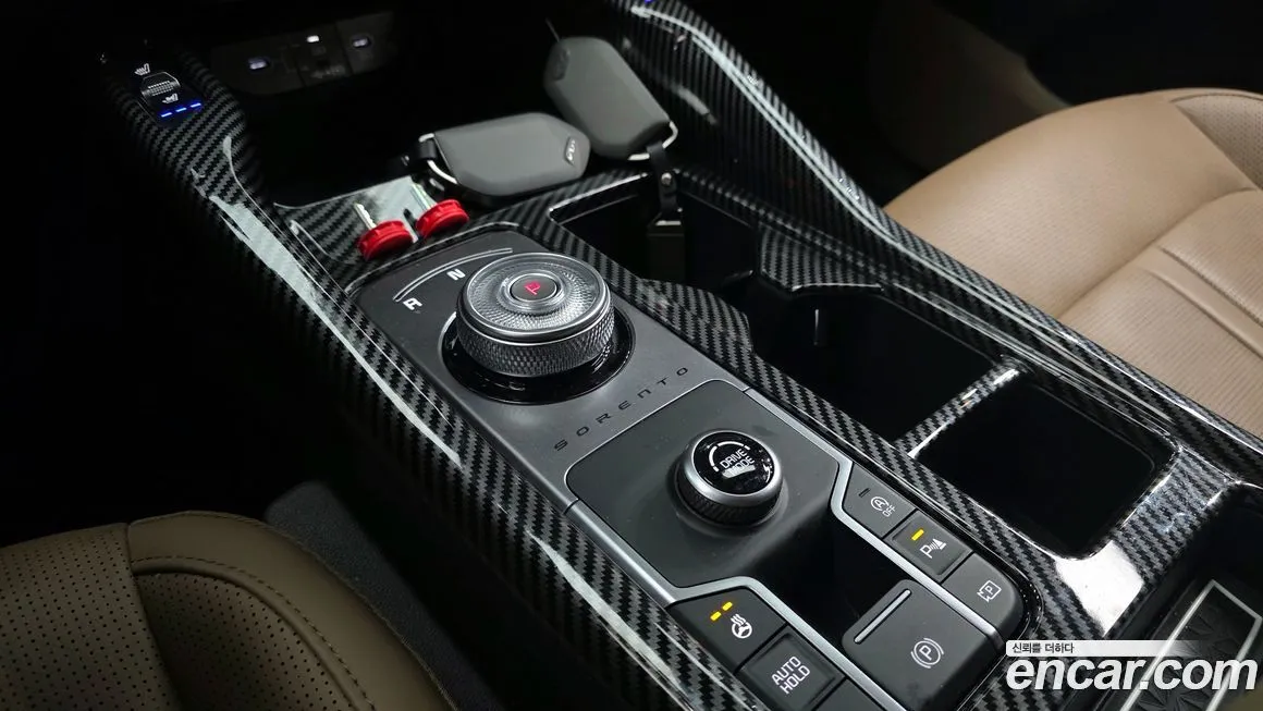 Kia Sorento — фото 9